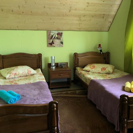 Hôtel Sadibe Oberig à Skhidnytsia Extérieur photo